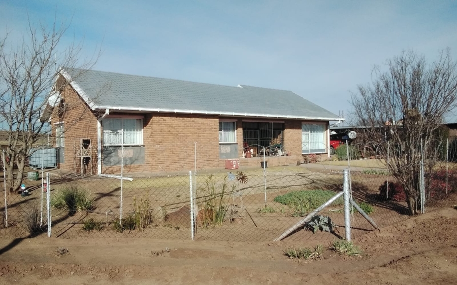 4 Bedroom Property for Sale in Buitendag Eastern Cape